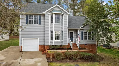 301 Tillamook Dr, Wake Forest, NC 27587