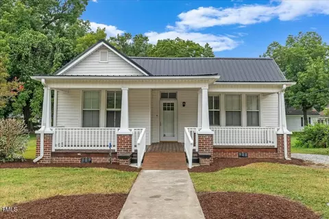 308 Charles St, Henderson, NC 27536