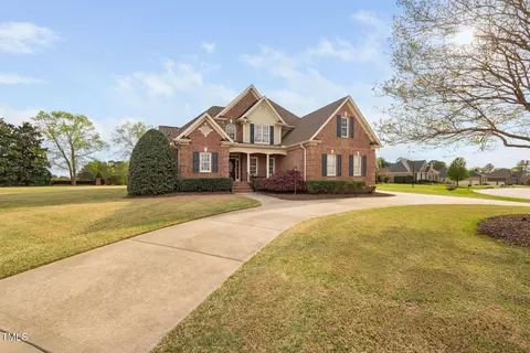 21 W Paige Wynd Dr, Angier, NC 27501