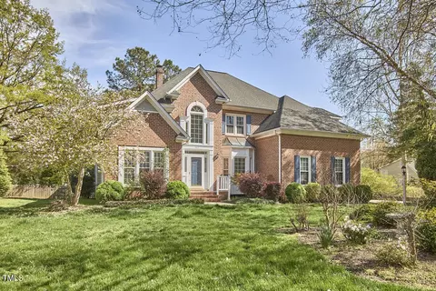 5612 Crossfield Dr, Raleigh, NC 27613