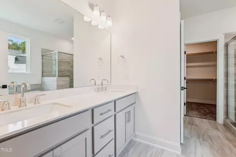 Bath - 111 Artic Cir, Garner, NC 27529 photo 4 of 4