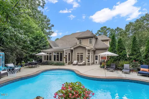 3530 Thorndike Dr, Wake Forest, NC 27587