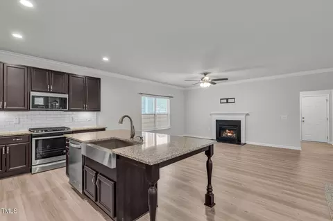 233 Stone River Dr, Wendell, NC 27591