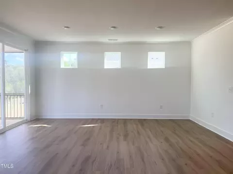 Living - 196 Golfview Ave, Benson, NC 27504 photo 1 of 3