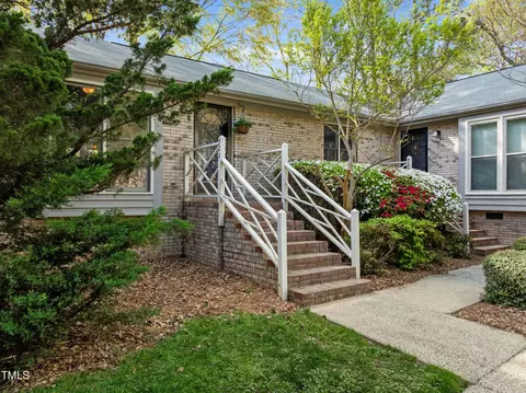 5500 Fortunes Ridge Dr #72A, Durham, NC 27713