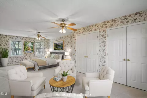 167 Coachmans Cove Rd, Four Oaks, NC 27524