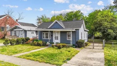 826 Cotton Pl, Raleigh, NC 27601