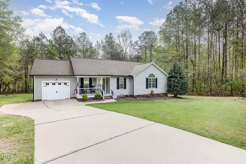 Exterior - 120 Renee Dr, Wilsons Mills, NC 27520 photo 2 of 9