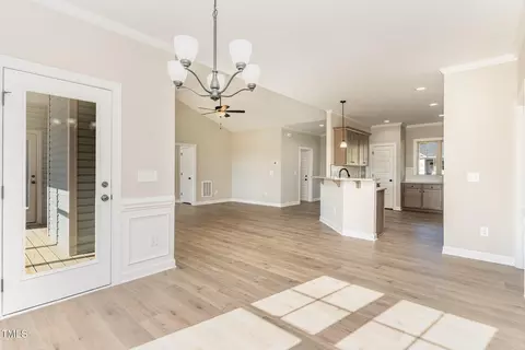 68 Tee Dr, Selma, NC 27576 photo 10