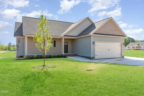 68 Tee Dr, Selma, NC 27576 photo 2