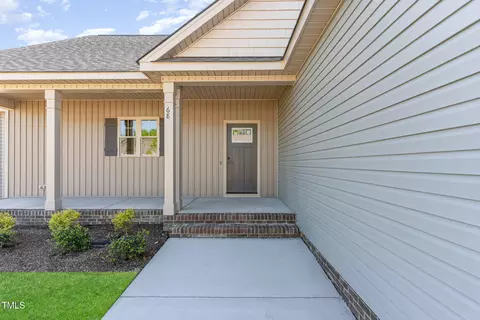 68 Tee Dr, Selma, NC 27576 photo 4