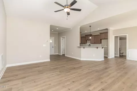 68 Tee Dr, Selma, NC 27576 photo 8