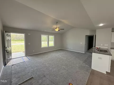 225 Phil Jack Rd, Dunn, NC 28334 photo 3