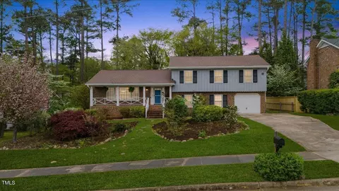 1205 Country Ridge Dr, Raleigh, NC 27609