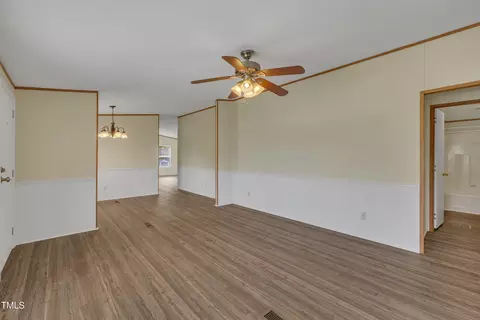 162 E Abbey Ct, Smithfield, NC 27577 photo 11