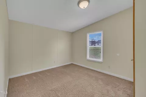 162 E Abbey Ct, Smithfield, NC 27577 photo 15