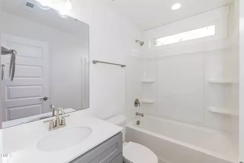 Bath - 1057 E 1059 E Harnett St, Dunn, NC 28334 photo 2 of 6