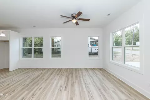 Living - 1057 E 1059 E Harnett St, Dunn, NC 28334 photo 5 of 6