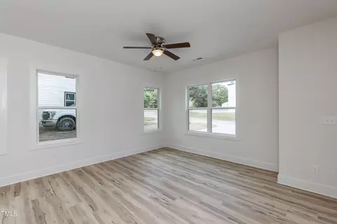 Living - 1057 E 1059 E Harnett St, Dunn, NC 28334 photo 4 of 6