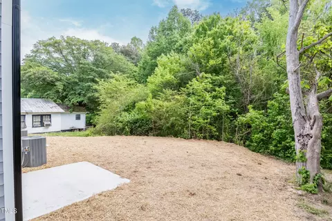 Exterior - 1057 E 1059 E Harnett St, Dunn, NC 28334 photo 21 of 24