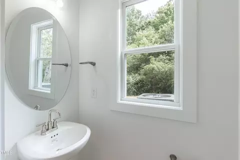 Bath - 1057 E 1059 E Harnett St, Dunn, NC 28334 photo 1 of 6