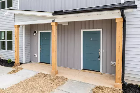 Exterior - 1057 E 1059 E Harnett St, Dunn, NC 28334 photo 7 of 24