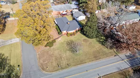 View/Area - 706 Forest Dr, Garner, NC 27529 photo 4 of 7