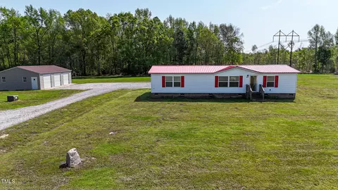 8091 Stone Heritage Rd, Middlesex, NC 27557 photo 3