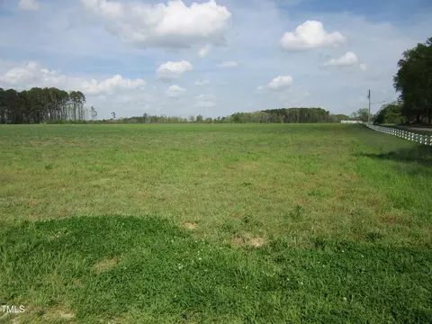 1 Pine Ridge Road, Zebulon, NC 27597
