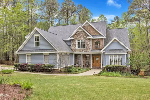 250 Highview Dr, Youngsville, NC 27596