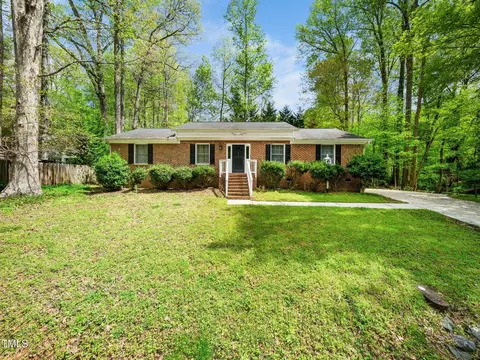 701 Rayburn Ave, Wake Forest, NC 27587