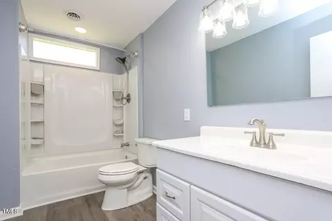 6 Hawaii Ct, Durham, NC 27713 photo 5
