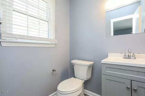 6 Hawaii Ct, Durham, NC 27713 photo 7