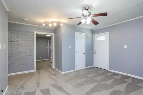 6 Hawaii Ct, Durham, NC 27713 photo 4