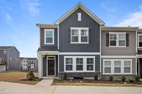 1742 Aspen River Ln, Apex, NC 27502