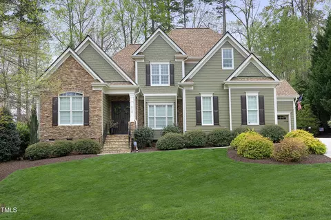 515 Bexley Bluff Ln, Cary, NC 27513