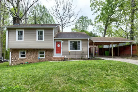 1105 Terrace Ct, Raleigh, NC 27615