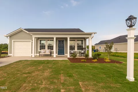 67 Fern Ridge Dr, Cameron, NC 28326