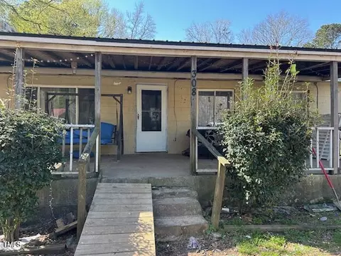 308 San-lee Drive Dr, Sanford, NC 27330