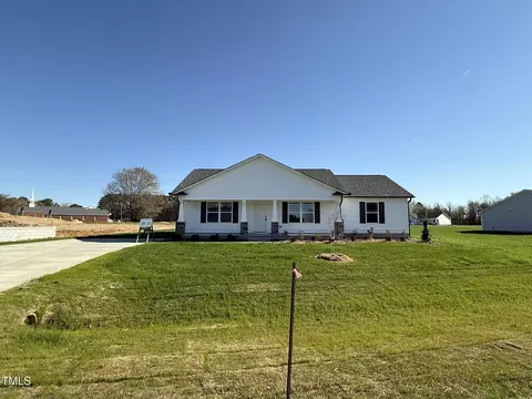 99 Pate Landing Dr, Selma, NC 27576