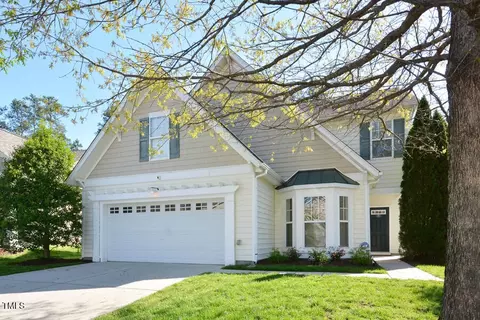 1914 Woodsdale Dr, Durham, NC 27703