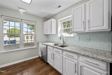 Kitchen - 4414 Nightfall Ct, Durham, NC 27713 photo 2 of 4
