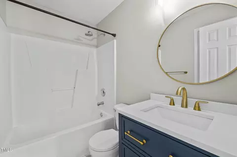 Bath - 4414 Nightfall Ct, Durham, NC 27713 photo 1 of 2