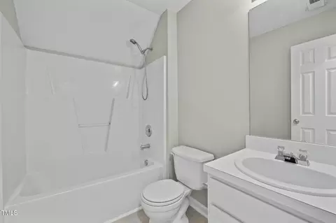 Bath - 4414 Nightfall Ct, Durham, NC 27713 photo 2 of 2