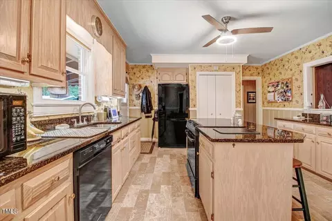 806 S Second St, Smithfield, NC 27577 photo 31