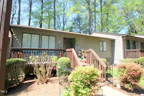 502 W Poplar Ave #C2, Carrboro, NC 27510