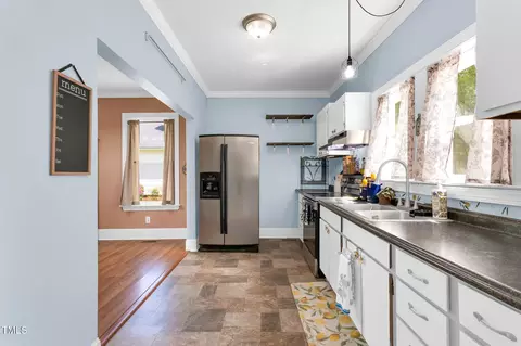 Entry Way - 303 E J St, Erwin, NC 28339 photo 1 of 1