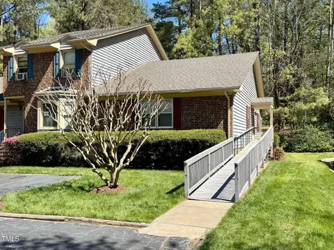 1308 Oakridge Ave #3, Henderson, NC 27536