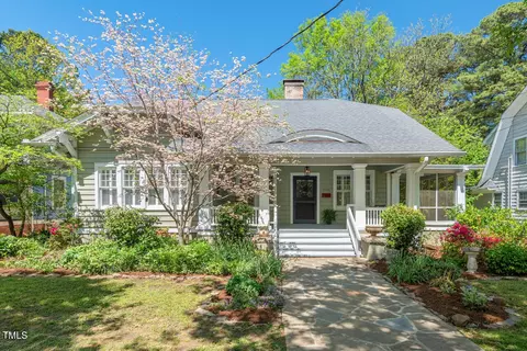 2416 W Club Blvd, Durham, NC 27705