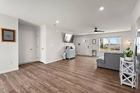 Entry Way - 1110 Bent Willow Dr, Durham, NC 27704 photo 1 of 1